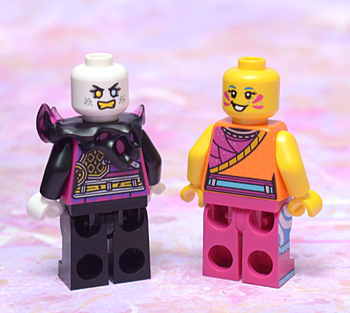 minifigures back