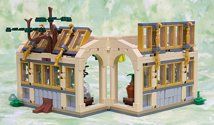 Set Review ➟ LEGO<sup>®</sup> 76445 Hogwarts Castle: Herbology Class