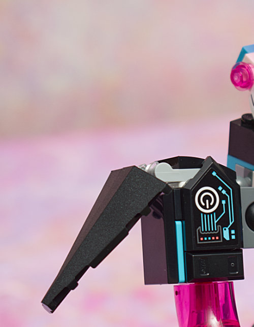 Cyber Brain Mech fins
