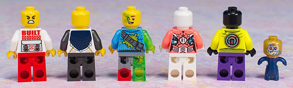 minifigures with utensils