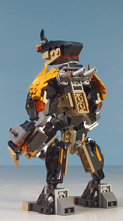 mech back showing weapons storage pins