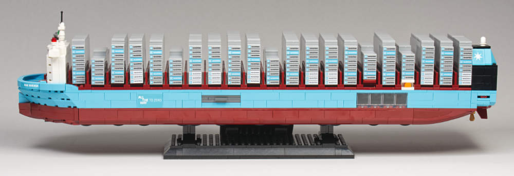LEGO Ane Maersk port view