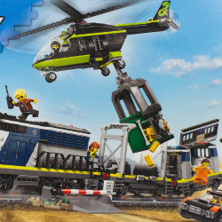 thumbnail for Reseña del set ➟ LEGO<sup>®</sup> 60508 City Powered Up Asalto al Tren de Policía